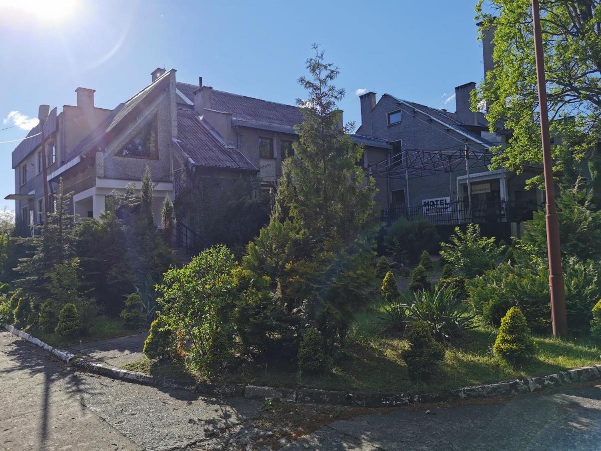 Dukat Hotel Horyniec Eksteriør billede