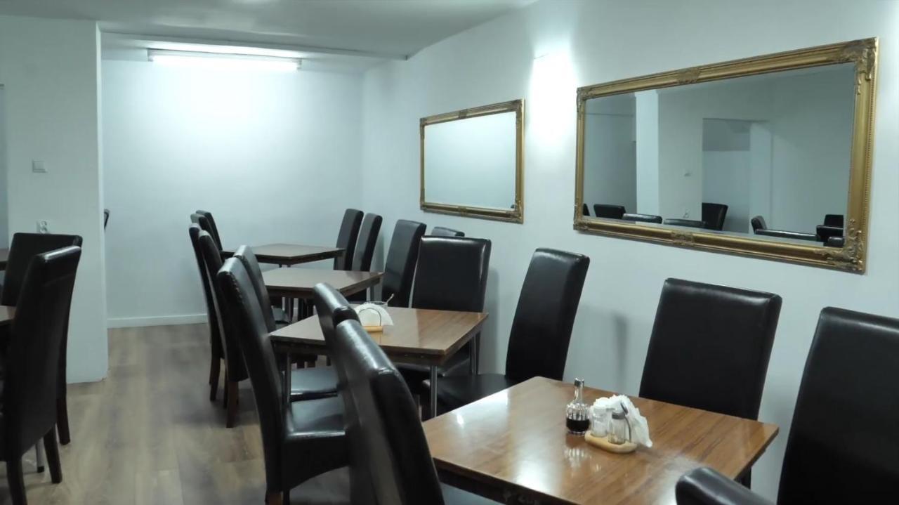 Dukat Hotel Horyniec Eksteriør billede